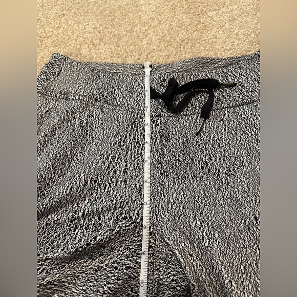 Lululemon Ready To Rulu Pant Size 4 - Picture 13 of 15
